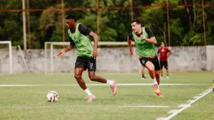 Joinville realiza último treino antes de embarcar rumo a Cianorte